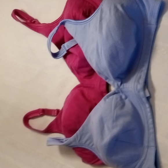 Playtex Intimates & Sleepwear 2 Playtex Bras 4c Poshmark